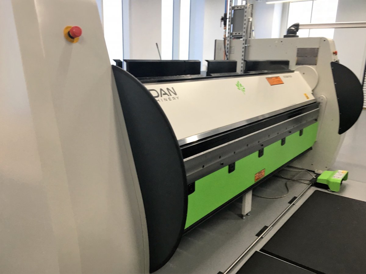 Area 404：Facebook 對(duì)未來的野心都集中在這個(gè)神秘實(shí)驗(yàn)室 